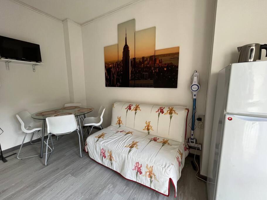 Ca-Milla Con Parcheggio Privato Daire Sanremo Dış mekan fotoğraf